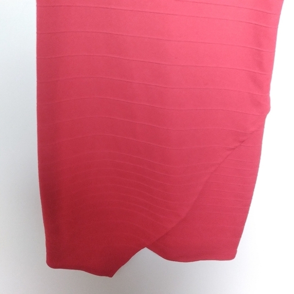 June & Hudson Red Asymmetric Wrap Front Bodycon Dress Size Large - Picture 4 of 8